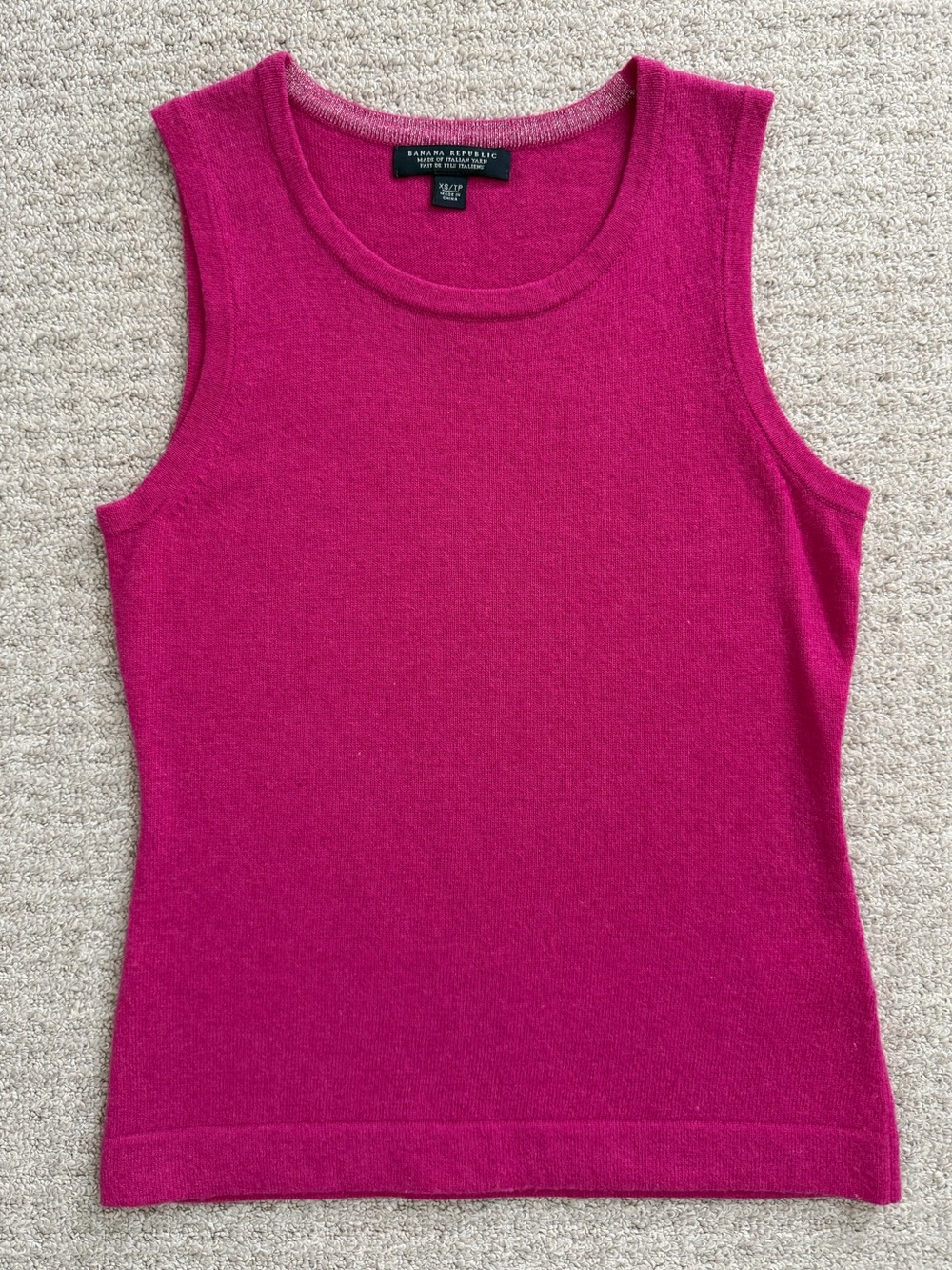 Banana Republic Fuchsia Sleeveless Cashmere-Blend Tank